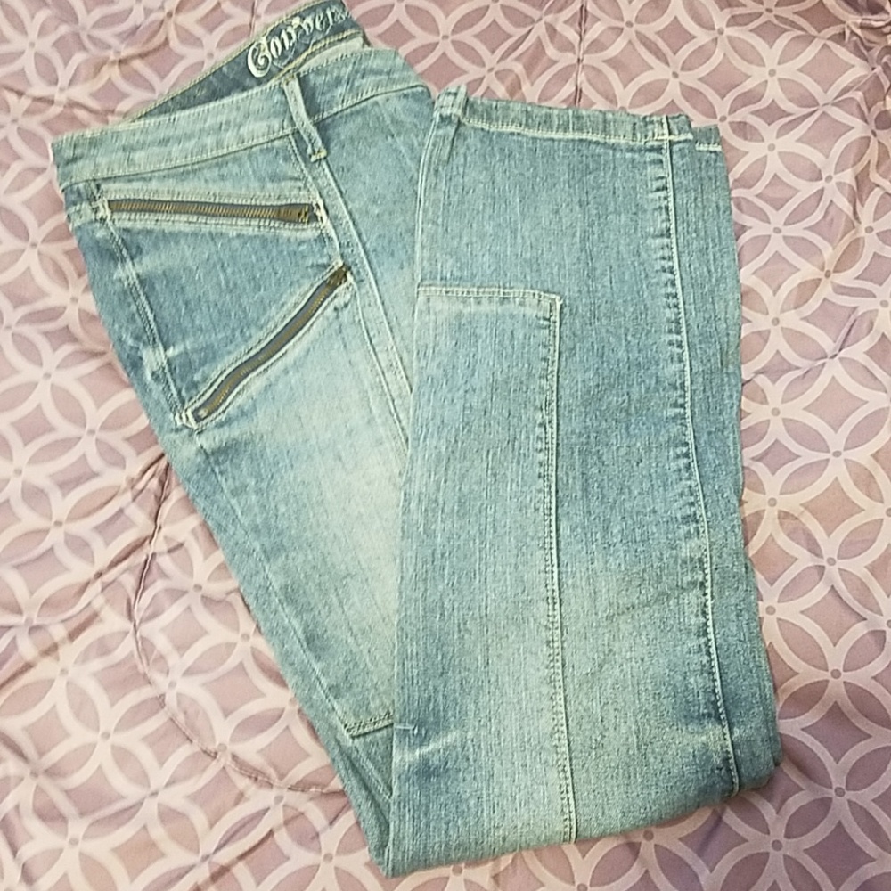 Woman's Jean's